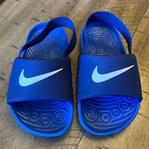 Nike toddler slides
